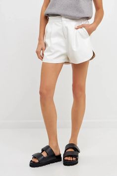 High - Waisted Faux Leather Shorts White - Grey Lab - COLOR GAME Faux Leather Shorts, Romper And Jacket, Jumpsuit Jacket, Shorts White, Faux Leather Fabric, Leather Shorts, Cami Tanks, Scarf Hairstyles, Leather Fabric