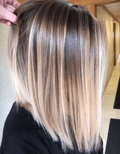 Balayage Straight, Balayage Straight Hair, Warm Balayage, Short Hair Balayage, Hair Color Highlights, Ombre Hair Color, Hair Color Balayage