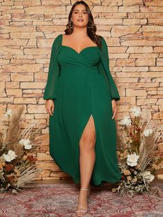 Emerald Green Dresses Plus Size, April Wedding Guest Dress Plus Size, Forest Green Plus Size Dress, Dark Green Bridesmaid Dresses Plus Size, Plus Size Wedding Guest Dresses With Sleeves, Emerald Green Plus Size Gown, Emerald Green Plus Size Dress, Plus Size Fall Dresses For Wedding Guest, Midsize Dresses Formal