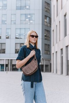 Chic crossbody fanny pack with sleek and modern design.  This leather crossbody pouch is ideal for exploring the city, has long adjustable strap and enough space for all your personal stuff. Great everyday Sling bag! ✪ SIZE: Wide - 13,3 inches / 34 cm Height - 6,5 inches / 17 cm Deep - 1,9 inches  / 5 cm Belt length long enough to use crossbody overcoat. Adjustable from Minimum: 35 inches / 90 cm to                                Maximum 55 inches/ 140 cms ✪ DETAILS: Main compartment closes firs Crossbody Fanny Pack, Waist Bag Leather, Leather Fanny Pack, Belt Length, Belt Purse, Waist Bag, Sling Bag, Silver Hardware, Fanny Pack