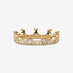 Clear Sparkling Crown Ring | Pandora US Pandora Rings Gold, Pandora Gold, Style Royal, Pandora Rings, Jewelry Accessories Ideas, Crown Ring, Jewelry Lookbook, Girly Jewelry, Mirror Image