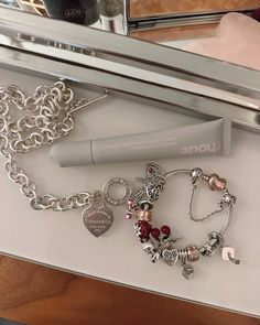 James Avery Charms Bracelet, James Avery Charm Bracelet Aesthetic, Pandora Bracelet Aesthetic, Pandora Aesthetic, James Avery Charm, James Avery Charm Bracelet, No Ordinary Girl, Pandora Bracelet Charms Ideas, Bracelet Aesthetic