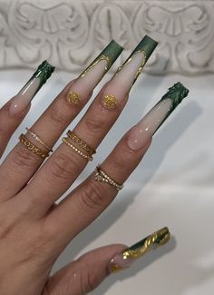 Nails With Gold Chrome, Green Toe Nails, Matte Green Nails, Sweet 16 Nails, Concert Nails, Nails With Gold, Gold Acrylic Nails, Green Acrylic Nails, Dark Green Nails