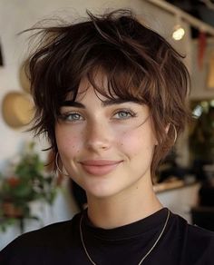 Shaggy Short Hair, Messy Short Hair, Funky Hairstyles, Short Hair Haircuts, Hairstyles For Women, Short Haircuts, Short Hair Cuts For Women, Short Hairstyles For Women