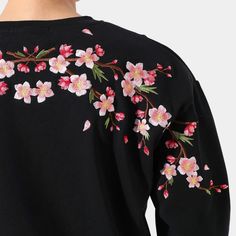 Sakura Embroidered Sweatshirt – Kidoriman Sakura Embroidery, Sakura Flowers, Retro Jeans, Embroidered Art, Detailed Embroidery, Mens Outfit Inspiration, Japanese Streetwear, Design Embroidery, Loose Fabric