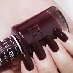 Daisy Nail Polish Colors, Dnd Gel Polish Colors Dark, Dnd Burgundy Gel Polish, Dnd Fall Nail Colors 2023, Dnd Fall Colors, Dnd Winter Nail Colors, Fall Nails Dnd Gel, Dnd Fall Gel Polish Colors, Dnd Fall Nail Colors