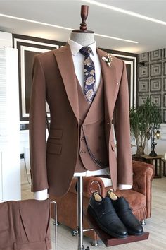 Francis Fancy Coffee Peaked Lapel Three Pieces Business Suits Formal Wedding Suit, Men's Business Suits, Suits Men Business, Business Suits, Prom Suits, Fancy Coffee, Brown Suits, Suit Style, Frock Design