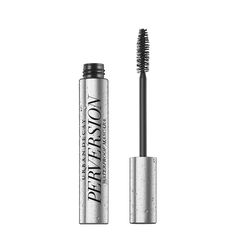 Killer Days Extreme Workouts Splash Zones. . . Come At Us! Our Super-Intense Blacker-Than-Black Mascara Is Now Waterproof So It Doesn'T Quit Even During Your Hottest Moments Until You Say When. Want To Touch Up Before The Afterparty? Done and Done. This Ultra-Creamy Lengthening and Volumizing Formula Coats Each Lash and Never Gets Brittle Or Clumpy So You Can Apply Coat After Coat. Our Nourishing Blend Of Proteins Amino Acids and Honey Extract Promotes Growth For Bigger Blacker and Healthier Eye Best Waterproof Mascara, Perversion Mascara, Lipstick Photos, Mascara Review, Make Up Inspiration, Urban Decay Cosmetics, Extreme Workouts, Mascara Waterproof, Mascara Tips