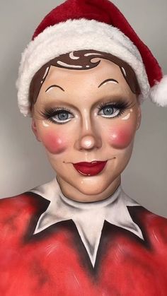 Christmas Makeup Art, Christmas Makeup Looks Simple, Creative Christmas Makeup, Eyeliner Creative, Christmas Eyeliner, Simple Christmas Makeup, Makeup Looks Christmas, Makeup Ideas Christmas, Christmas Elf Makeup