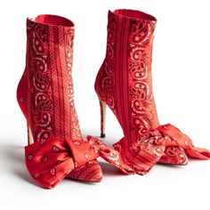 Red Bandanna Print Shoes Tory Burch Boots, Womens Suede Boots, Green Boots, Fantastic Shoes, Leopard Print Heels, Red Paisley, Clothing Sites, Womens Chunky Heels, Black Suede Booties