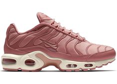 Nike Air Max Plus Rust Pink (W) - AT5695-600 Sneakers Nike Air Max, Metallic Rose Gold, Nike Shoes Jordans, Shoes Sneakers Nike, Baskets Nike, Nike Sneakers Women, Nike Air Max For Women, Air Max Women, Nike Basketball Shoes