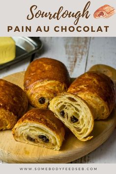 Hey there, fellow baking enthusiast! Ready to elevate your sourdough game? Well, get ready to indulge in the ultimate comfort treat with our Sourdough Pain au Chocolat recipe. Yes, you heard it right—sourdough pastries just got even better! Imagine the heavenly aroma of freshly baked sourdough French pastries mingling with the irresistible allure of rich, gooey chocolate. That's right, we're talking about sourdough chocolate croissants! This recipe is about to take your love for sourdough to a whole new level of deliciousness. So, roll up your sleeves and let's dive into the world of sourdough magic! Sourdough Breakfast Ideas, Sourdough Dessert Recipes, Sourdough Pastries, Pain Au Chocolat Recipe, Chocolate Brioche, Chocolate Croissants, Sweet Bakes, Chocolate Croissant