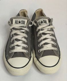 80s Converse, All Star Aesthetic, Old Converse, 80s Sneakers, Star Grunge, Converse Aesthetic, Grey Converse