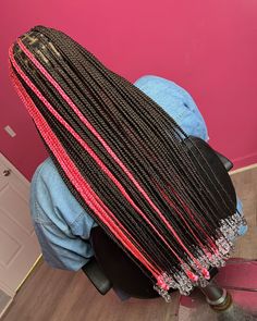 Pink Pikaboo Braids, Knotless Braids Waist Length, Colored Extensions, Peekaboo Hair Colors, Braiding Hair Colors, Soft Locs, Short Box Braids Hairstyles, Braids Ideas