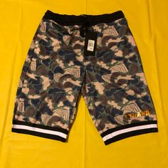 Black Pyramid Short Pants Casual Bermuda Sports Bottoms, Sporty Short Pants For Streetwear, Black Bermuda Bottoms With Elastic Waistband, Black Bermuda Bottoms For Streetwear, Black Pyramid, Shorts Pants, Shorts Athletic, Pants Color, Pyramid