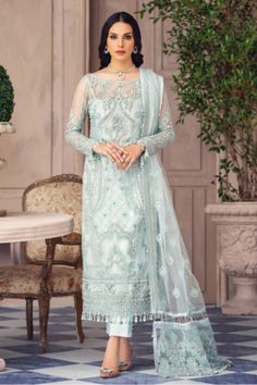 Party Dress Pakistani, Dress Pakistani, Pakistani Clothes, Eid Outfits, Real Princess, Net Dress, Eid Dresses, Pakistani Dress, Party Kleidung