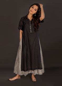 Black Silk Kurti Designs, Crushed Cotton Dress, Cotton Chanderi Kurta Designs, Kalidaar Kurta Designs, Grey Kurta Women, Grey Kurti Designs, Black Kurta Outfit Women, Simple Black Kurti Designs, Black Kurta Designs Women