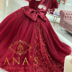 Red Velvet Quince Dress, Quiencera Dresses Burgundy, Wine Red 15 Dresses Quinceanera, Red Puffy Quinceanera Dresses, Light Red Quinceanera Dresses, Horror Theme Quince, Burgundy 15 Dresses Quinceanera, Dark Red And Black Quinceanera Theme, Burgundy 15 Dresses