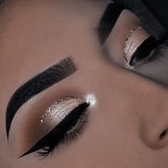 Quince Makeup, Quinceanera Makeup, Evening Eye Makeup, Eye Makeup Images, Glitter Makeup Looks, Rhinestone Makeup, Wedding Eye Makeup, Prom Eye Makeup, Cute Eye Makeup