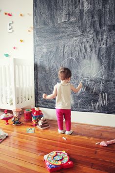 If you have a photography studio, this would be such a cute idea.  Paint one section of wall with chalkboard paint and let the kids color all over the wall. Chalk Wall, Diy Chalkboard, Chalkboard Wall, Summer Projects, Wall Board, Kids Playroom, Kid Spaces, New Wall, Kids' Room