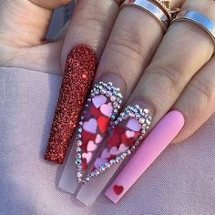 These are the most TRENDY tapered square nails designs summer, including cute tapered square nails inspiration, classy tapered square nail ideas, long tapered square nails with glitter, red and pink tapered square nails with hearts, cute tapered square nail art designs, cute red and pink heart nails with glitter, and red and pink acrylic tapered square nails aesthetic! If you haven’t jumped on this nail trend yet, you should before it’s too late! Plus, we're sure you'll love the nails! Valentines Day Nails Baddie, Nails Baddie, Long Acrylic Nail, Vday Nails, Long Nail Art, Ballet Nails, Glitter Manicure, Long Press On Nails, Long Acrylic Nail Designs