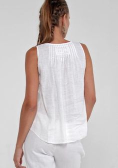 Linen Sleeveless Tank Top For Vacation, White Linen Beachwear Tops, Sleeveless Linen Tank Top For Vacation, Casual Sleeveless Tops For Vacation, Linen Beachwear Tops For Vacation, Sleeveless Beachwear Tops For Vacation, Tank Tops For Beach Season Vacation, Tank Tops For Beach Vacation, Beach Season Tank Tops For Vacation