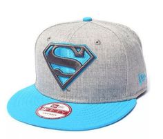 gorras-de-superman-para-comprar Mens Baseball Cap Outfit, Superman Hero, Snap Back Hats, Marvel Shoes, Superman Symbol, Snapback Hats Men, Dallas Cowboys Hats, Shoes Wallpaper