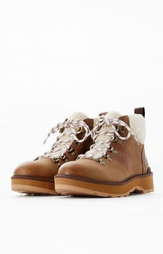 Women's Hi-Line Hiker Cozy Boots Waterproof Boots Womens, Boots For Winter, Short Winter Boots, Scotland Wedding, Cozy Boots, High Top Boots, Boots Womens, Sorel Womens, Snow Boots Women