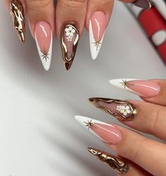 Almond Nail Designs Trending Now, Almond Nails Gold, Chrome Stiletto Nails, Stiletto Nail Design, White Stiletto Nails, Purple Acrylic Nails, Sassy Nails, Fancy Nails Designs, Stiletto Nails Designs