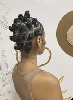 Small Bantu Knots, Natural Hair 2023, Braided Bantu Knots, Bantu Knots Tutorial, Knots Hairstyle, Hairstyles For Natural Hair, Cornrows Natural Hair