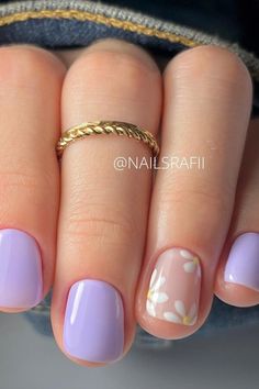 From pastel shades to intricate nail art, find the best short spring nail designs to elevate your manicure game. Cute Short Spring Nails, Spring Gel Nails Ideas, Simple Spring Nails, Pastel Nails Designs, Summer Gel Nails, Stunning Nail Designs, May Nails, Short Gel Nails, Cute Spring Nails