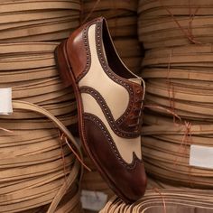 Classic Brown Beige Calf Dress Oxford Wingtip Shoes For Men Handmade on Storenvy Spectator Shoes, Quality Leather Boots, Wingtip Oxford Shoes, Brogues Men, Wingtip Shoes, Custom Design Shoes, Handmade Leather Shoes, Classic Brown, Brogue Shoes