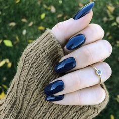 14 Fall Nail Colors for Fair Skin Tones - That are Warm & Cozy - Nails For Cool Skin Tone, Blue Nails Fall, Dark Blue Nails