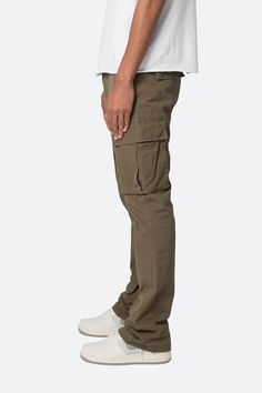 the Bootcut Cargo Pants are designed with our new B fit, which is slim through the thigh and features a slight flare at the leg opening and is constructed from washed twill, with a vintage wash, and finished with tonal self panelling. details flare at leg opening 100% cotton model is 6’1, 140 lbs and wears a size 30 Fitted Washed Straight Leg Cargo Jeans, Fitted Straight Leg Washed Cargo Jeans, Fitted Utility Cargo Pants With Five Pockets, Urban Style Washed Full-length Bottoms, Urban Style Full Length Washed Bottoms, Straight Cotton Bottoms For Streetwear, Fitted Full-length Cotton Cargo Jeans, Urban Fitted Straight Leg Cargo Pants, Fitted Cargo Style Jeans With Tapered Leg