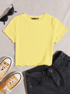 Yellow Crop Top Outfit, Yellow Top Outfit, Yellow Shirt Outfit, Form Fitting Tops, Yellow Clothes, Yellow Tees, Yellow Crop Top, Yellow Pants, Pants Brown