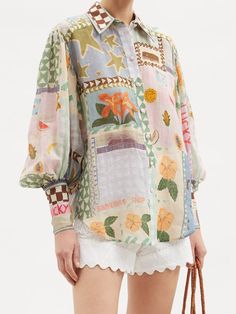 Iranian Women Fashion, Georgette Tops, Iranian Women, Print Inspiration, Chic Dress, Minimal Fashion, Scarf Print, Silk Fabric, Online Clothing