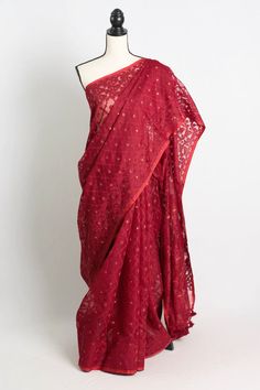 Wrap yourself in elegance with this stunning Dark Red Soft Jamdani Saree in Self Weaving Pattern and Gold Buta. The rich dark red color is both bold and sophisticated, making it the perfect choice for any special occasion. The intricate self-weaving pattern and gold buta add a touch of luxury and traditional charm to this gorgeous saree. Crafted from soft and comfortable fabric, this saree is perfect for all-day wear and will drape beautifully. Whether you're attending a wedding, a party, or a traditional ceremony, this saree is sure to make you stand out and turn heads. #jamdani #jamdanisaree #red #sareesonline #saree @bengallooms #indiansarees Red Jamdani Saree, Gorgeous Saree, Gold Saree, Dark Red Color, Jamdani Saree, Saree Blouse Designs Latest, Blouse Designs Latest, Weaving Patterns, Saree Blouse Designs