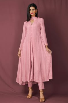 Velvet Dresses Outfit, Georgette Suits, Beautiful Anarkali, Flared Anarkali, Chikankari Anarkali, Chicken Kari, Mukaish Work, Pink Anarkali, Chikankari Kurta