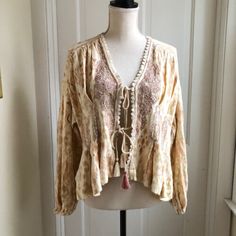 Free People Bali Sunbaked Bomber Bed Jacket (XS) | eBay Beige Top For Fall Festival, Cream Bohemian Top For Fall, Bohemian Cream Cotton Outerwear, Beige Spring Festival Outerwear, Beige Festival Outerwear For Spring, Bed Jacket, Clothing Ideas, Historical Fashion, Style Board