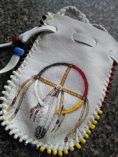 Beaded Leather Bag, Native American Medicine, Leather Pouches, Beaded Pouch