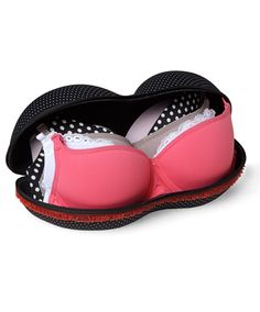 Bra case - Polka-dot  Get a Luggage for your Lingerie protection. Holds 1-6 bras. Great for travelling or at-home storage. No more dents and creases in your beautiful bras, and the best part.... the guy at customs doesn't need to look at your lingerie! Beautiful Bras, Beautiful Bra, All I Ever Wanted, Travel Organization, Your Beautiful, Travel Case, Bag Women, Travel Style, Things To Buy