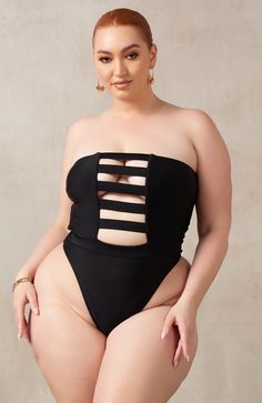 This one-piece is the perfect combination of classy and sexy. Boning and silicone elastic keep this strapless one-piece up and in place so you feel comfortable and secure. Ultra soft material, strapless, double lined Brazilian bottom coverage High cut at hips elongate the legs Elastic in waistband cinches in waist White Monokini, Swimwear Photoshoot, Curvy Swimwear, One Shoulder Swimsuit, Luxury Swimwear, Seductive Clothes, 80s Style, Monokini, High Cut