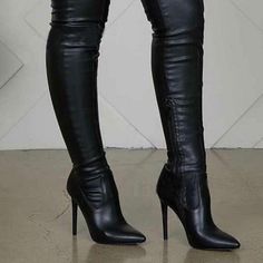 This Is A Beautiful Over The Knee Boots That Will Stand Out With Almost Any Outfit Knee Thigh Boots, Long Black Boots, Long Leather Boots, Bota Over, High Heeled Boots, Spring Boots, Thigh Boots, Super High Heels, Stiletto Boots