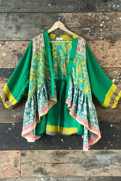 Beautiful floaty 70s boho patchwork smock shirt hand made from preloved sari fabric. Shop for Sustainable Fashion at Kaohinani