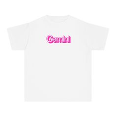 Zodiac sign baby tee with Gemini in pink retro font. Please note that these are youth sized tees and will fit tightly and have a cropped length on an adult. - 100% combed ringspun cotton- Light fabric (5.4 oz/yd² (183 g/m²))- Classic Fit- Sew-in twill label XS S M L XL Width, in 13.50 14.50 16.50 17.50 19.50 Length, in 18.75 20.50 21.50 22.75 26.00 Sleeve length from center back, in 11.50 12.50 13.75 14.50 15.75 EU representative: HONSON VENTURES LIMITED, gpsr@honsonventures.com, 3, Gnaftis Hous Swimsuit Workout, Retro Baby, Pink Retro, Retro Font, Sew In, Baby Signs, Cotton Lights, Baby Tee, Infant Tees