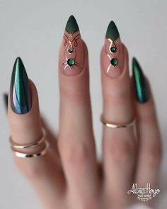 Fall Nail Art Ideas, Simple Nail Art, Fall Nail Trends, Fall Nail Art Designs, Thanksgiving Nails, Cozy Season, Fall Nail Art, Nail Art Ideas, Fall Nail