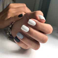 Gel Nails Ideas Short Solid Color, Designs For Short Nails, Stylish Nails Designs, Vibrant Nails, Get Nails, Hot Nails, Nails Toes, Minimalist Nails