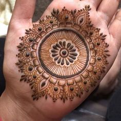 #aesthetic palm Mahendi Designs Latest Front Hand, Elegant Henna Designs, Arebic Mahendi, Mahendi Designs Latest, Henna Design Tutorial, Hand Mandala, Bridal Henna Design, Elegant Henna, Palm Mehndi