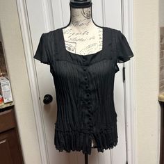 Nwot,The Blouse Has Never Been Worn And The Minute Damage Is Shown In The Last Photo;And Is Not Noticeable During Wear. Fitted Short Sleeve Blouse For Layering, Black Fitted Blouse For Spring, Fitted Black Blouse For Layering, Top Blouse, Blouses, Womens Tops, Women Shopping, How To Wear, Black