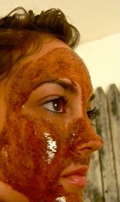 Great results from this frugal recipe!! Amazing Miracle Mask You Can Make at Home Reduce Swelling, Beauty Remedies, Homemade Face Masks, Homemade Face, Ground Nutmeg, Diy Beauty Hacks, Beauty Recipe, Diy Skin, Homemade Beauty Products